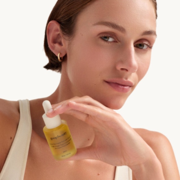 Goop Beauty Super Nutrient Face Oil - Picture 2 of 2